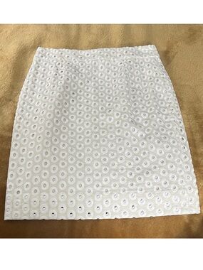 J. Crew | NWT Women’s Size 2P | White Eyelet Pencil Skirt